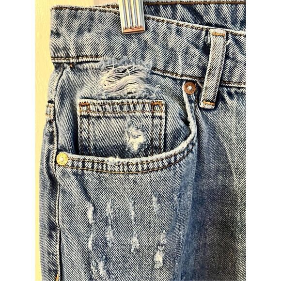 Free People We the Free Dakota Distressed Leg Jeans sz 27 EUC - Picture 4 of 11